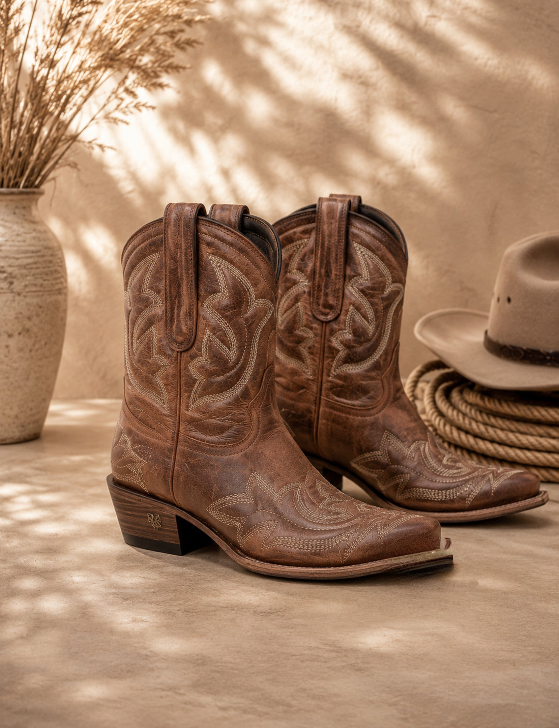 Celia Botines Cowboy Bordados