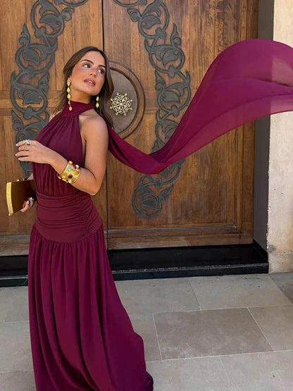 Brunella Vestido Maxi Halter con Cintura Fruncida